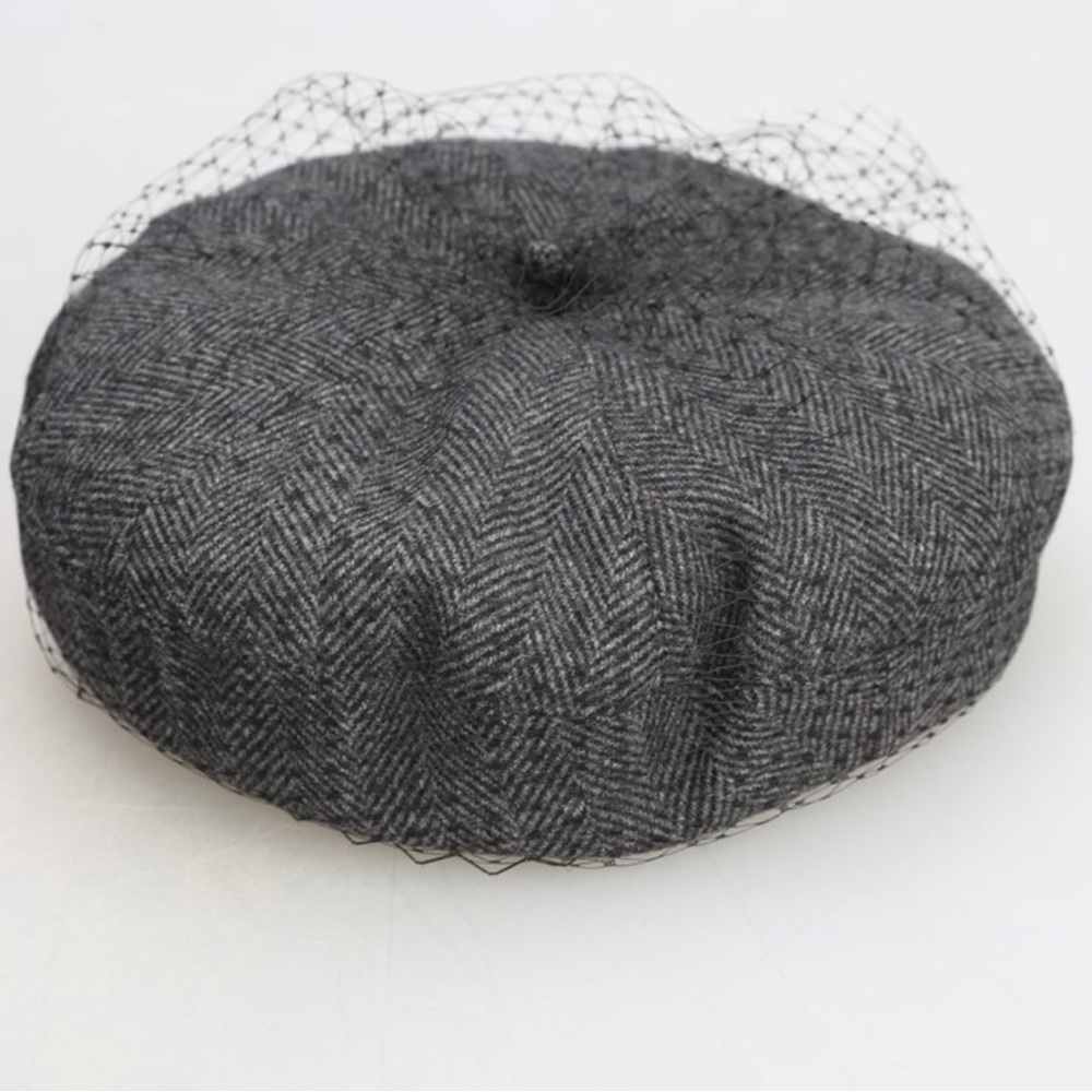 Dark Gray Classic herringbone veil detail British painters beret hat